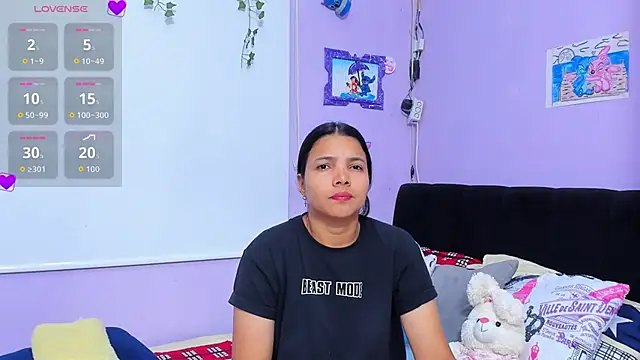 Snapshot of sara_mendez2 chatting on October 14, 2025, 11:14 pm sara mendez2 online show from October 14, 2025, 11:14 pm