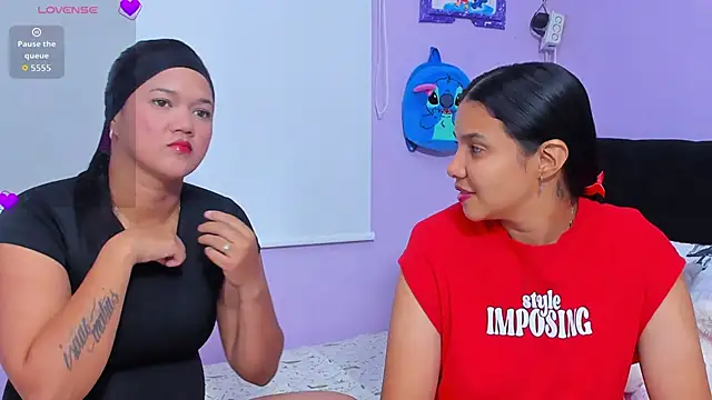 Snapshot of sara_mendez2 chatting on October 11, 2025, 11:06 pm sara mendez2 online show from October 11, 2025, 11:06 pm