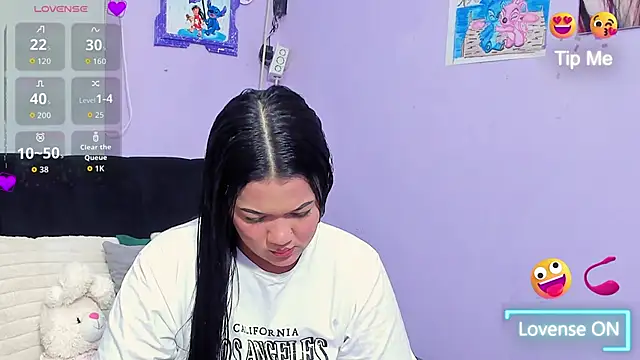 Snapshot of sara_mendez2 chatting on October 30, 2025, 11:34 pm sara mendez2 online show from October 30, 2025, 11:34 pm