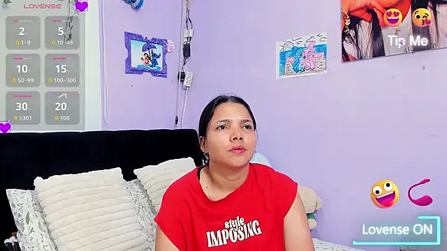 Snapshot of sara_mendez2 chatting on November 9, 2025, 1:53 am sara mendez2 online show from November 9, 2025, 1:53 am