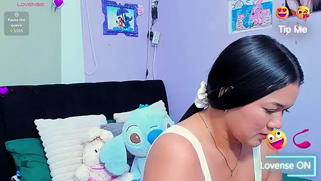 Snapshot of sara_mendez2 chatting on October 29, 2025, 11:36 pm sara mendez2 online show from October 29, 2025, 11:36 pm