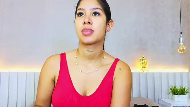 Snapshot of Aida_moreno chatting on May 27, 2026, 11:50 am Aida moreno online show from May 27, 2026, 11:50 am
