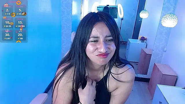 Snapshot of ailyn_miranda chatting on February 16, 2025, 3:27 pm ailyn miranda online show from February 16, 2025, 3:27 pm