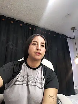 Snapshot of ailyn_miranda chatting on March 19, 2025, 8:34 am ailyn miranda online show from March 19, 2025, 8:34 am