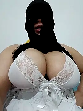 DLa3Ni online show from November 8, 2025, 3:21 am