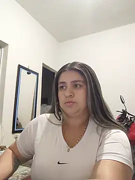 Snapshot of Melinda_bob chatting on May 13, 2026, 6:20 am Melinda bob online show from May 13, 2026, 6:20 am