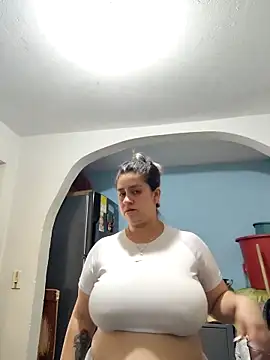 Snapshot of Melinda_bob chatting on April 18, 2026, 6:10 pm Melinda bob online show from April 18, 2026, 6:10 pm
