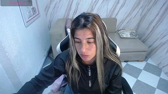 Valerie b online show from February 23, 2025, 4:50 am