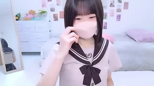 Snapshot of Im_Yu-na chatting on November 19, 2025, 1:11 pm Im Yu-na online show from November 19, 2025, 1:11 pm