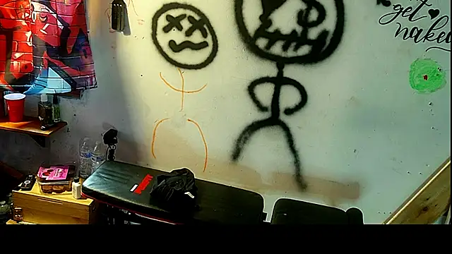 Snapshot of KRYZTALYNXXX chatting on January 20, 2025, 8:39 pm KRYZTALYNXXX online show from January 20, 2025, 8:39 pm