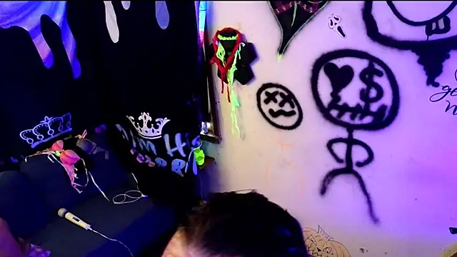 Snapshot of KRYZTALYNXXX chatting on February 26, 2025, 10:26 pm KRYZTALYNXXX online show from February 26, 2025, 10:26 pm