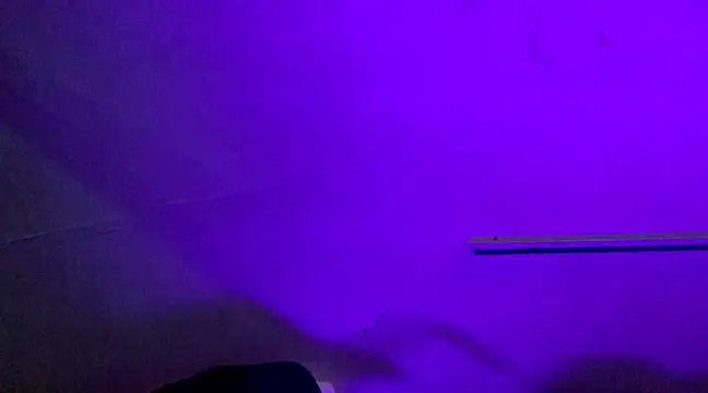 Snapshot of KRYZTALYNXXX chatting on February 17, 2025, 4:17 pm KRYZTALYNXXX online show from February 17, 2025, 4:17 pm