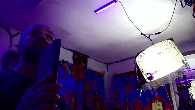 Snapshot of KRYZTALYNXXX chatting on February 22, 2025, 9:01 am KRYZTALYNXXX online show from February 22, 2025, 9:01 am