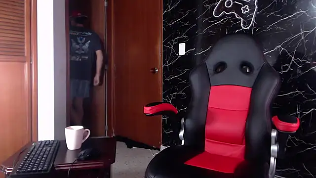 maty hardx online show from January 9, 2025, 10:09 am