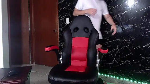 maty hardx online show from January 25, 2025, 11:44 am