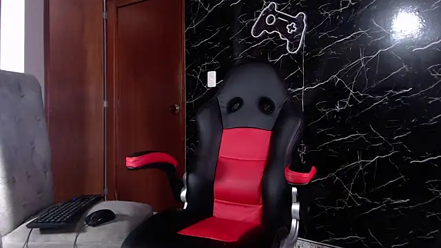 maty hardx online show from March 19, 2025, 2:13 pm