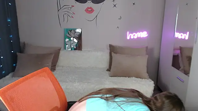 SummerLeena online show from January 11, 2025, 9:36 pm