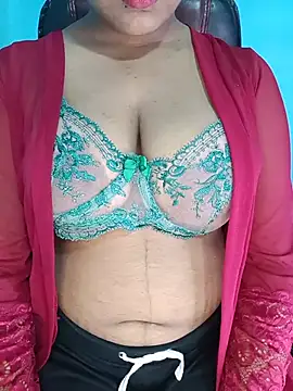Snapshot of Sadika- chatting on July 26, 2026, 4:36 pm Sadika- online show from July 26, 2026, 4:36 pm