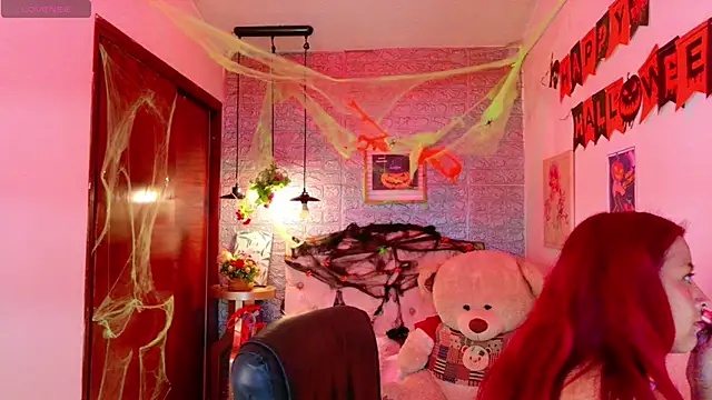 meghan nill online show from October 14, 2025, 2:56 am