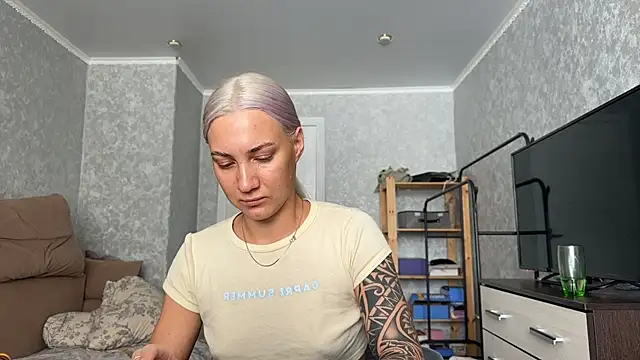 AnneBall online show from March 1, 2026, 7:52 am