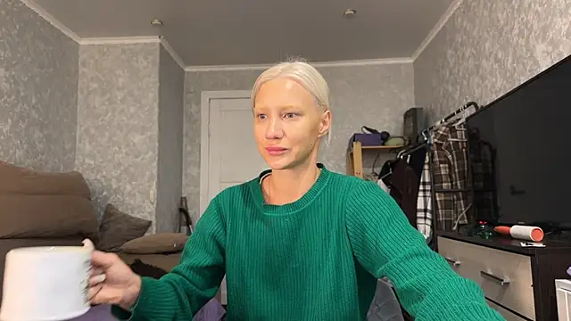 AnneBall online show from April 24, 2026, 2:35 am