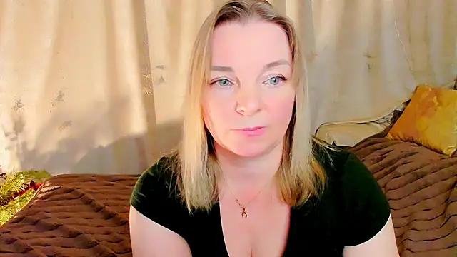 Regina  blue online show from January 15, 2026, 5:05 pm