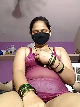 Snapshot of Kashish_18 chatting on July 11, 2026, 7:03 pm Kashish 18 online show from July 11, 2026, 7:03 pm