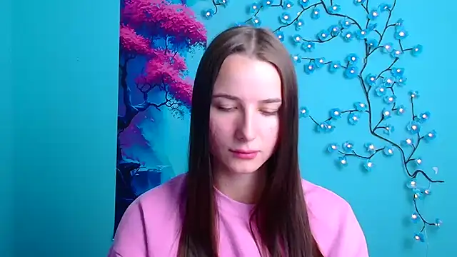 Eva Janee online show from November 14, 2025, 4:49 am