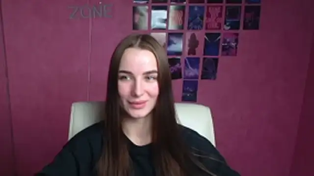 Snapshot of Eva_Janee chatting on March 10, 2026, 12:31 pm Eva Janee online show from March 10, 2026, 12:31 pm