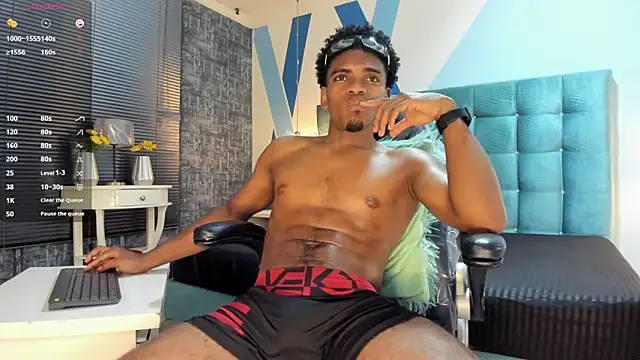 Snapshot of Jack_Muscles69_ chatting on February 24, 2025, 6:58 pm Jack Muscles69 online show from February 24, 2025, 6:58 pm