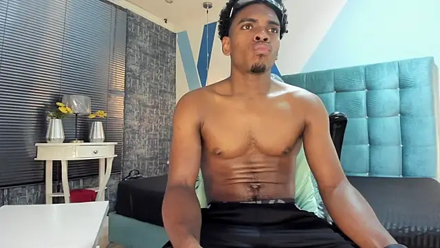 Snapshot of Jack_Muscles69_ chatting on February 24, 2025, 10:03 pm Jack Muscles69 online show from February 24, 2025, 10:03 pm