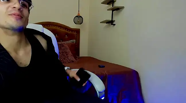 Stuart Bale online show from March 12, 2025, 1:08 pm
