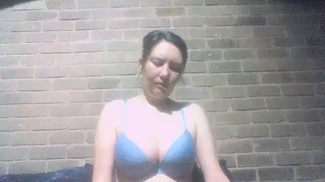 Snapshot of EksJouneMwah chatting on November 27, 2025, 7:20 am EksJouneMwah online show from November 27, 2025, 7:20 am