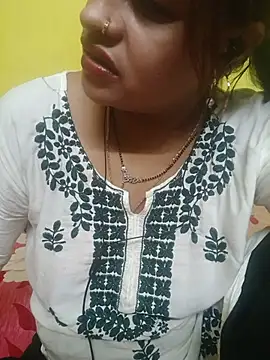 Snapshot of Sexyranibhabhi chatting on June 24, 2026, 3:54 pm Sexyranibhabhi online show from June 24, 2026, 3:54 pm
