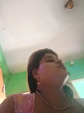 Snapshot of Sexyranibhabhi chatting on June 18, 2026, 1:59 am Sexyranibhabhi online show from June 18, 2026, 1:59 am