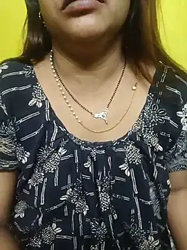 Snapshot of Sexyranibhabhi chatting on June 8, 2026, 2:12 am Sexyranibhabhi online show from June 8, 2026, 2:12 am