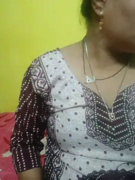 Snapshot of Sexyranibhabhi chatting on June 27, 2026, 1:39 pm Sexyranibhabhi online show from June 27, 2026, 1:39 pm