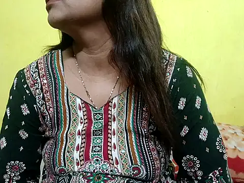 Sexyranibhabhi online show from November 8, 2025, 2:09 pm