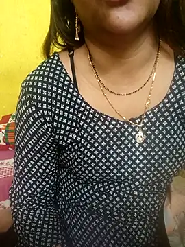 Snapshot of Sexyranibhabhi chatting on July 18, 2026, 3:53 pm Sexyranibhabhi online show from July 18, 2026, 3:53 pm
