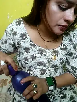 Snapshot of Sexyranibhabhi chatting on July 4, 2026, 4:00 pm Sexyranibhabhi online show from July 4, 2026, 4:00 pm