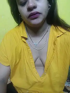Snapshot of Sexyranibhabhi chatting on June 10, 2026, 4:57 am Sexyranibhabhi online show from June 10, 2026, 4:57 am
