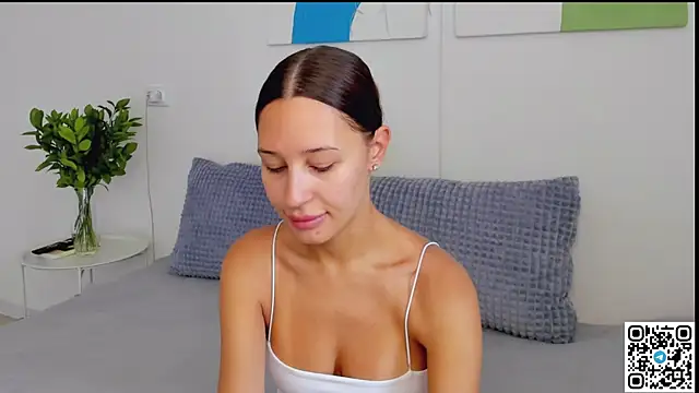 Snapshot of SelenaRousey chatting on June 22, 2026, 7:49 am SelenaRousey online show from June 22, 2026, 7:49 am