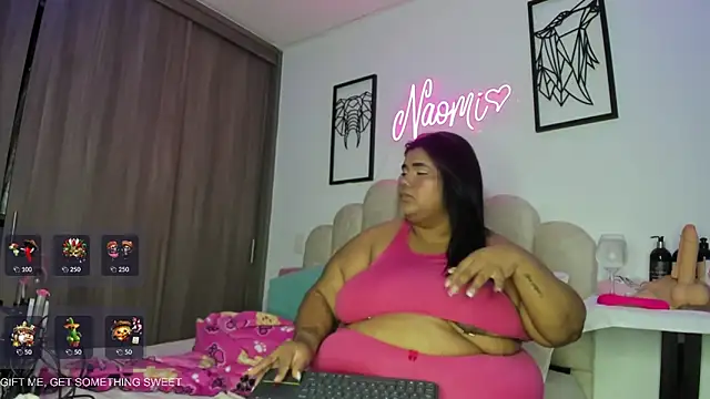 NaomiAsha online show from May 4, 2026, 12:30 pm