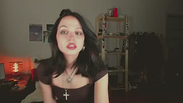 Niky  Jess online show from April 11, 2026, 5:16 pm