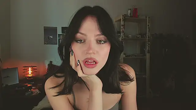 Niky  Jess online show from April 9, 2026, 9:48 am