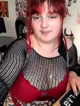 Snapshot of LadyRochester chatting on May 18, 2026, 1:49 pm LadyRochester online show from May 18, 2026, 1:49 pm