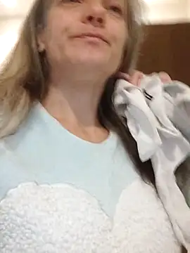 Dark Angel 22 online show from November 11, 2025, 5:24 am