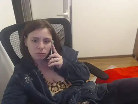 SweetAdela92 online show from February 8, 2026, 10:07 pm