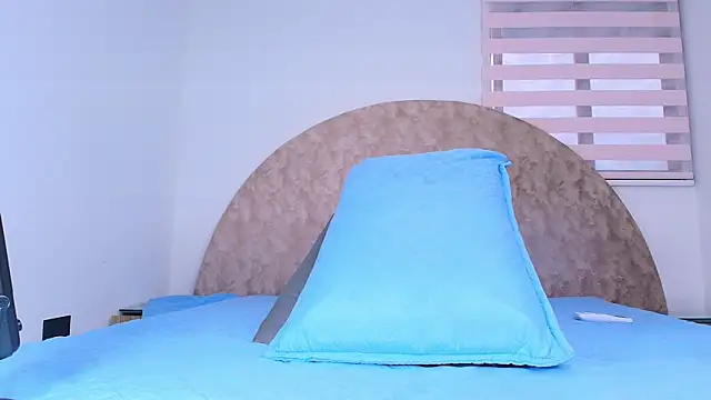Snapshot of anisha_x chatting on July 11, 2026, 7:25 pm anisha x online show from July 11, 2026, 7:25 pm