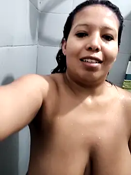 Snapshot of Giinger_gap chatting on December 5, 2025, 12:54 am Giinger gap online show from December 5, 2025, 12:54 am